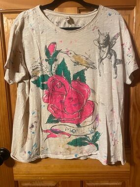 Magnolia Pearl Cream Graphic Tee with Pink and Green Accents